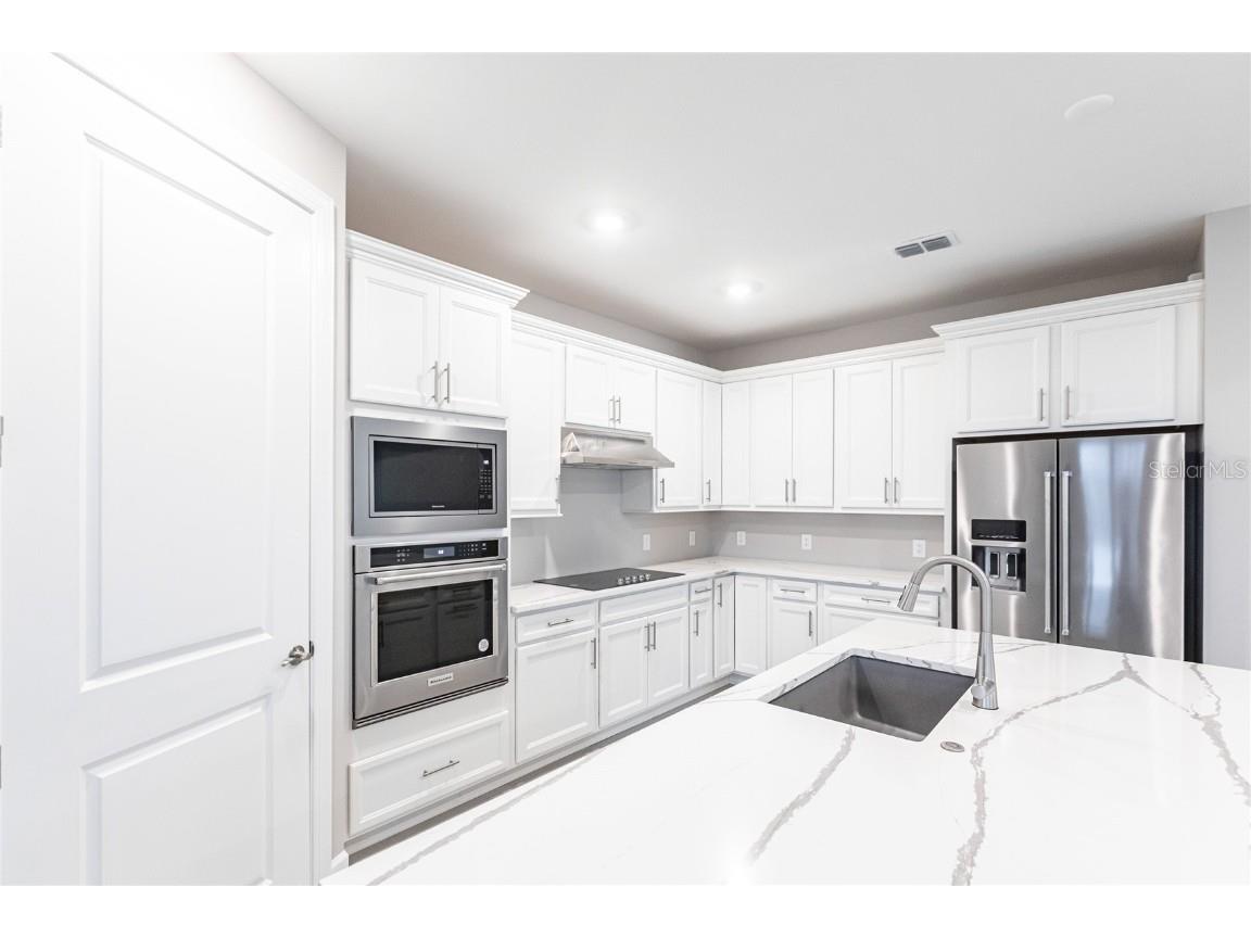 5658 Silverside Pine Court Bradenton FL 34211 A4639464 image8