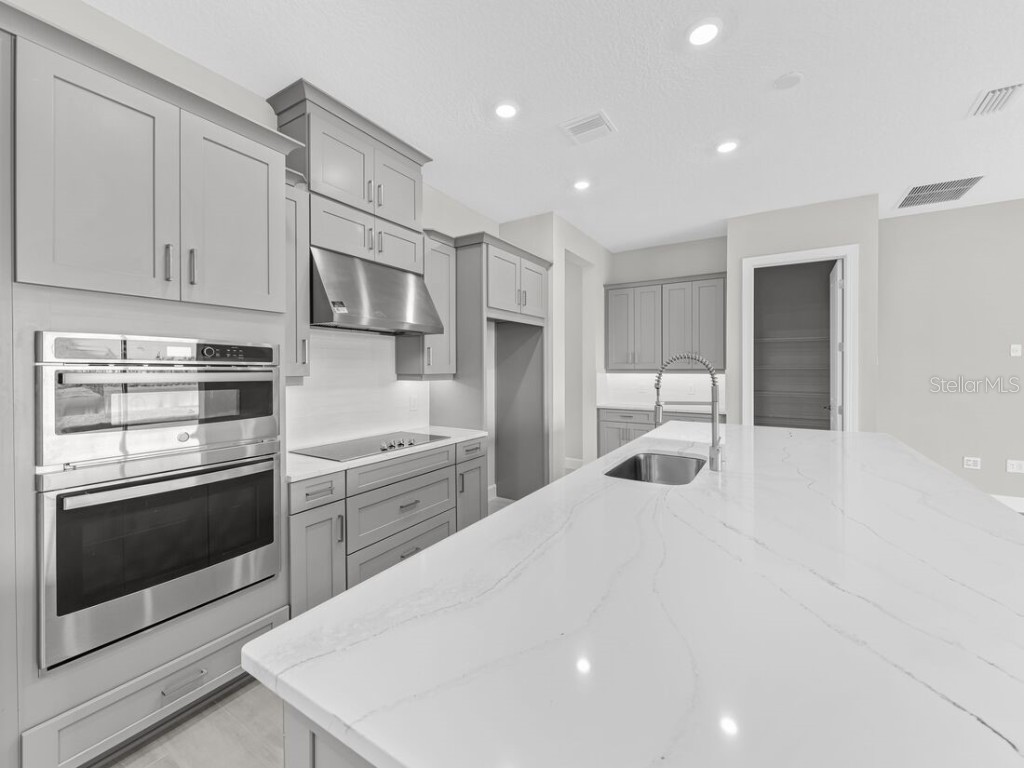 5659 Nevis Terrace Kissimmee FL 34758 O6359446 image4