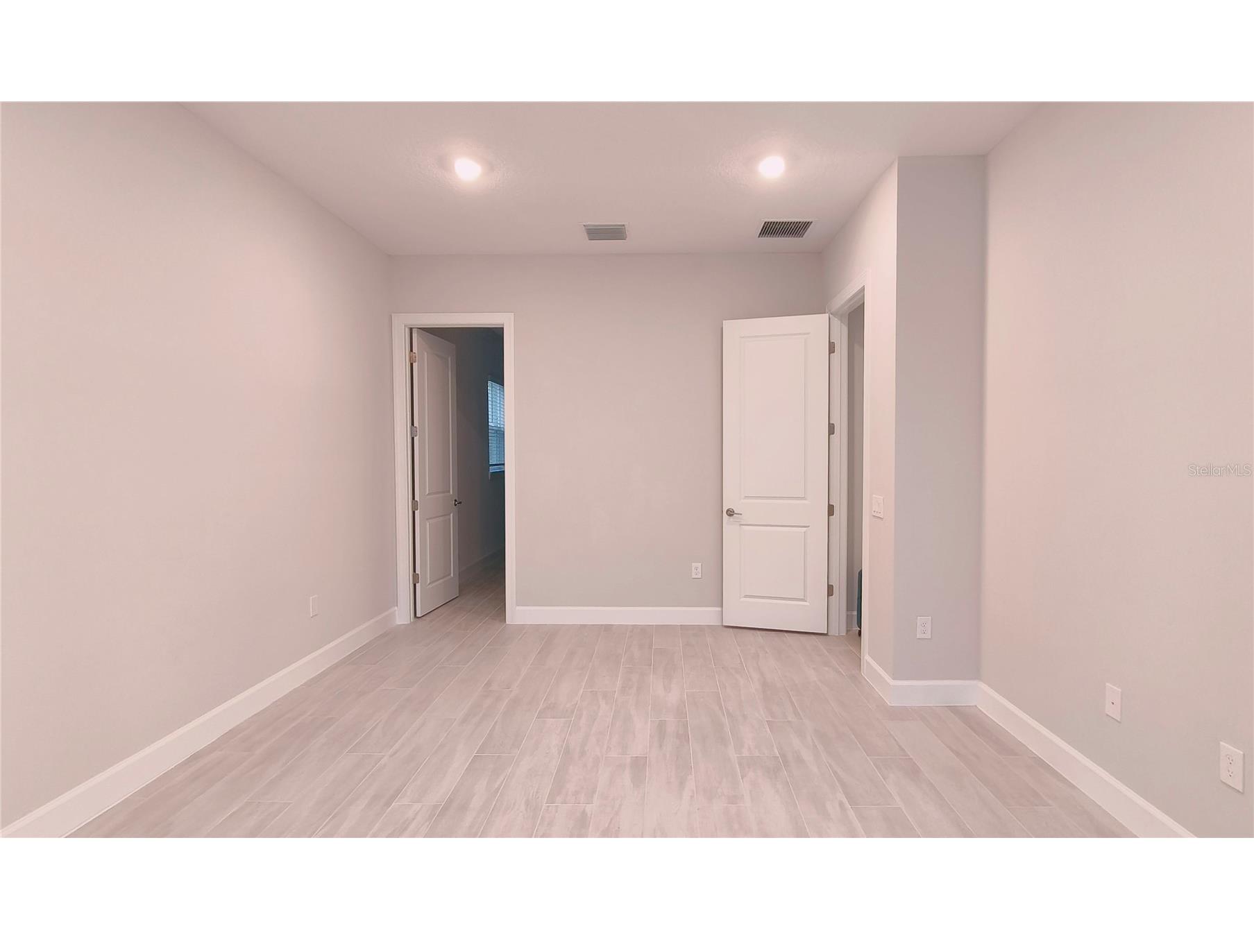 5659 Nevis Terrace Kissimmee FL 34758 V4950047 image12