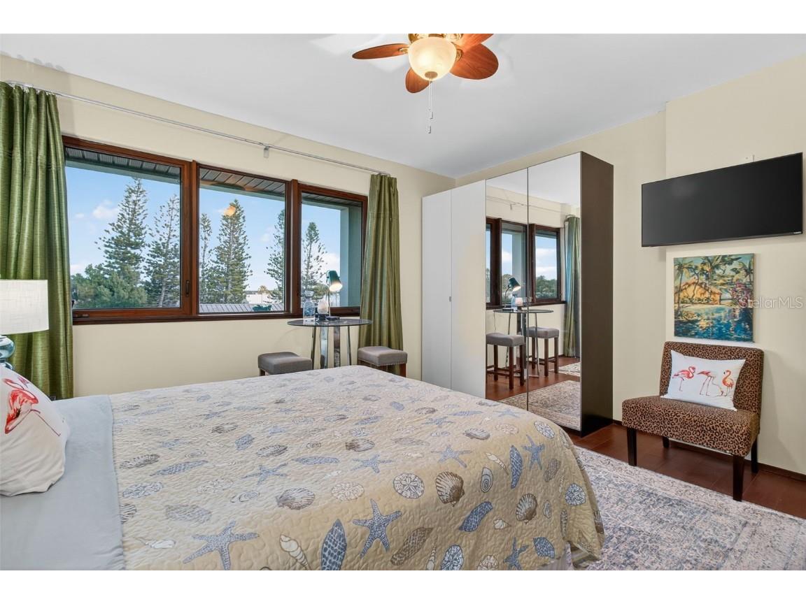 5659 Shore Boulevard S Gulfport FL 33707 TB8444550 image84