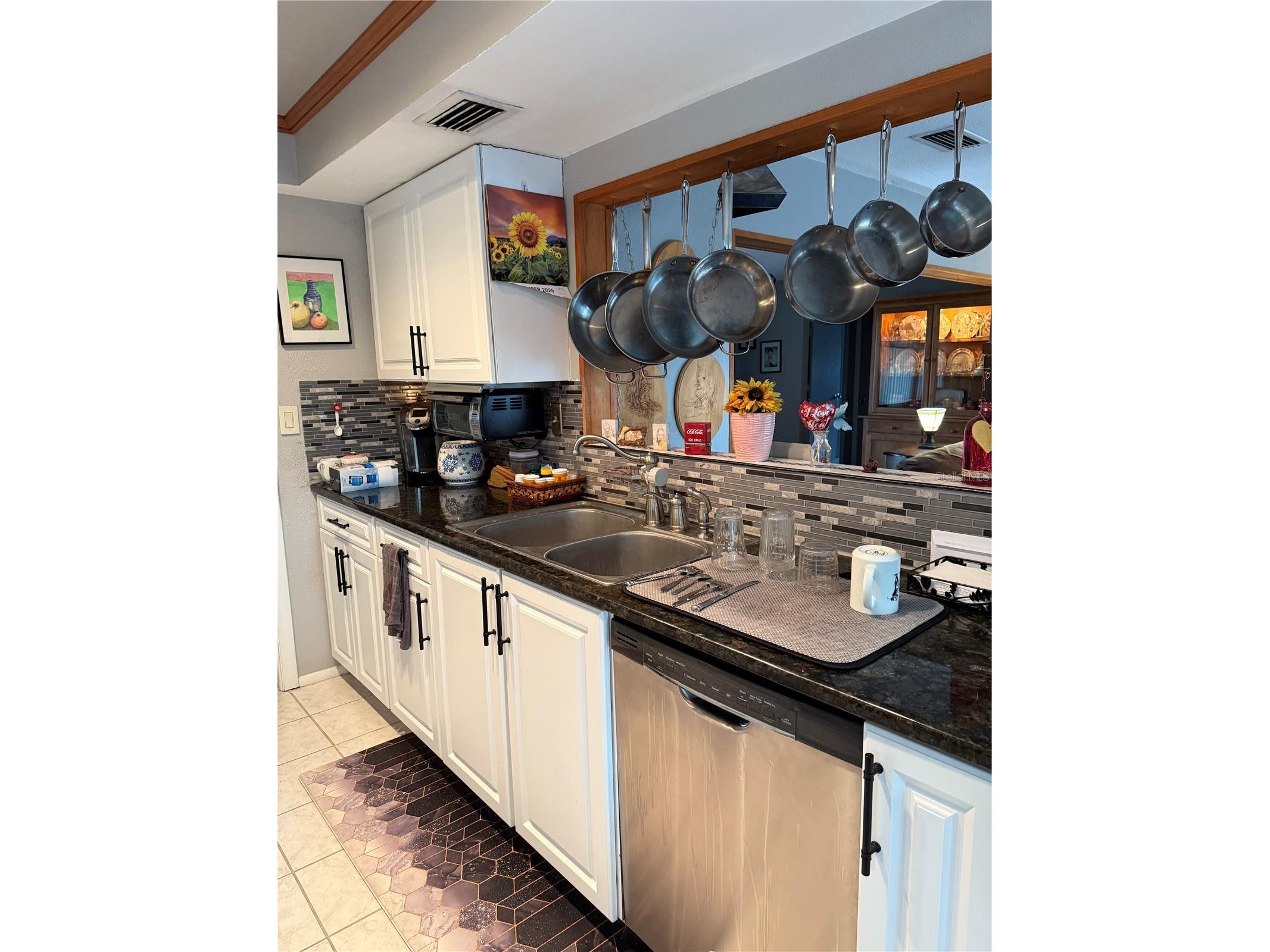 566 E Park Drive Largo FL 33771 TB8463191 image6