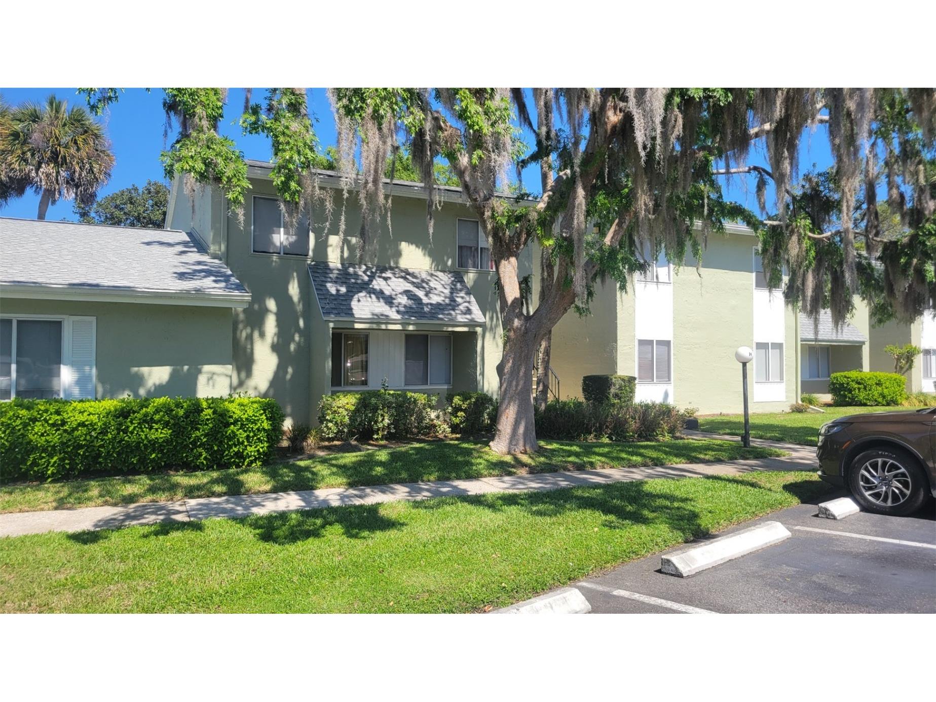 566 Fairways Circle #B Ocala FL 34472 OM721306 image1