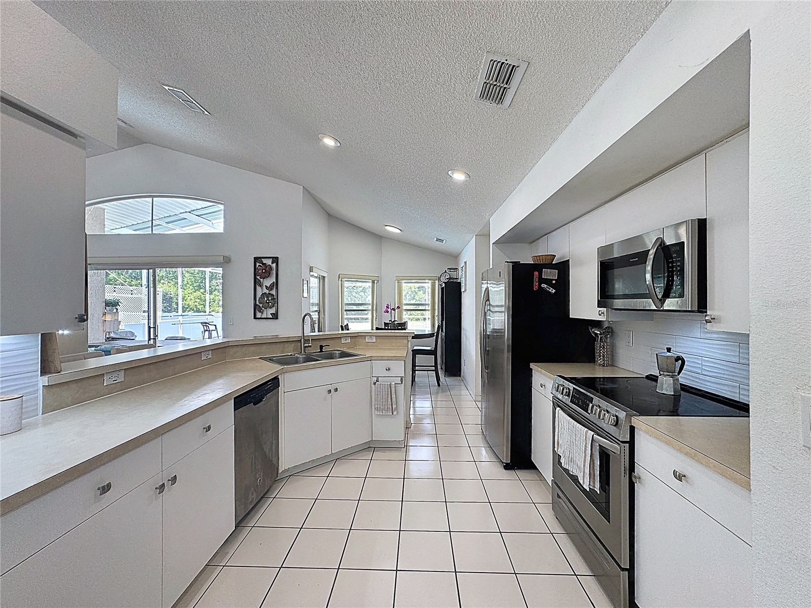 566 Montana Avenue Davenport FL 33897 S5148215 image5