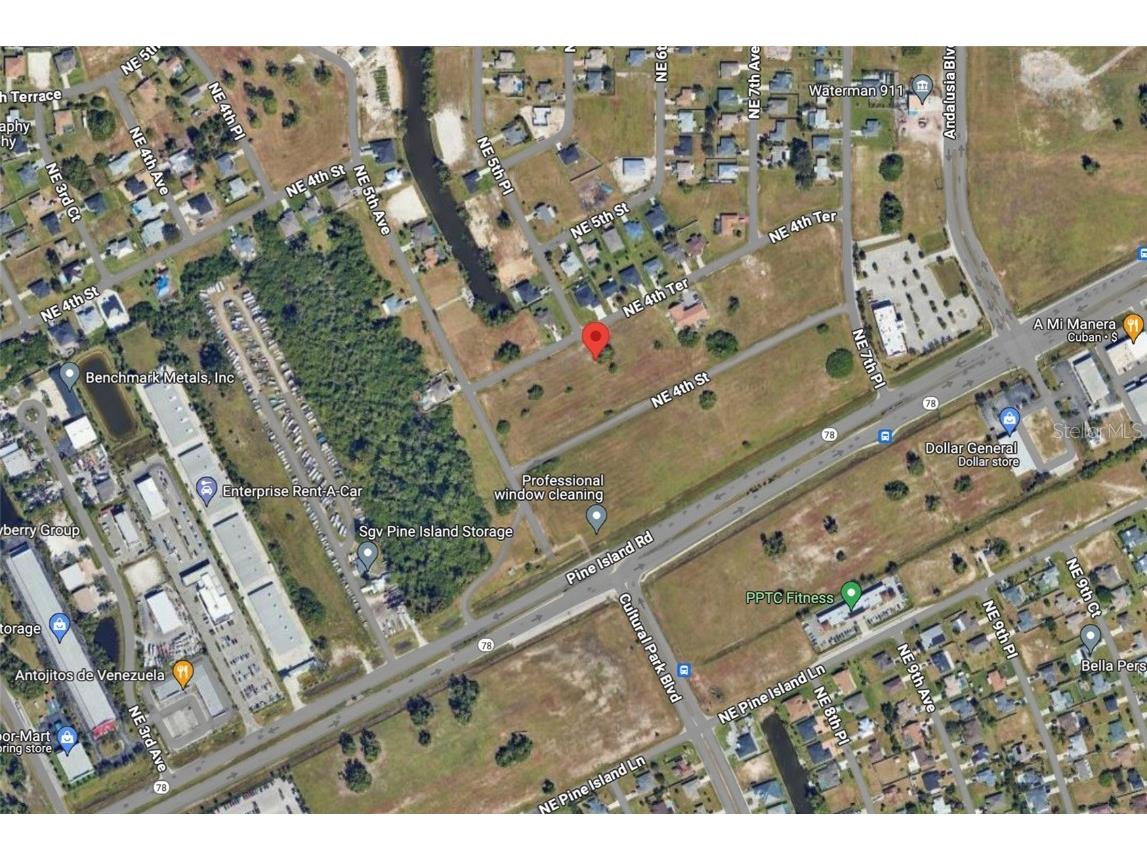 566 NE 4th Terrace Cape Coral FL 33909 A4620746 image3