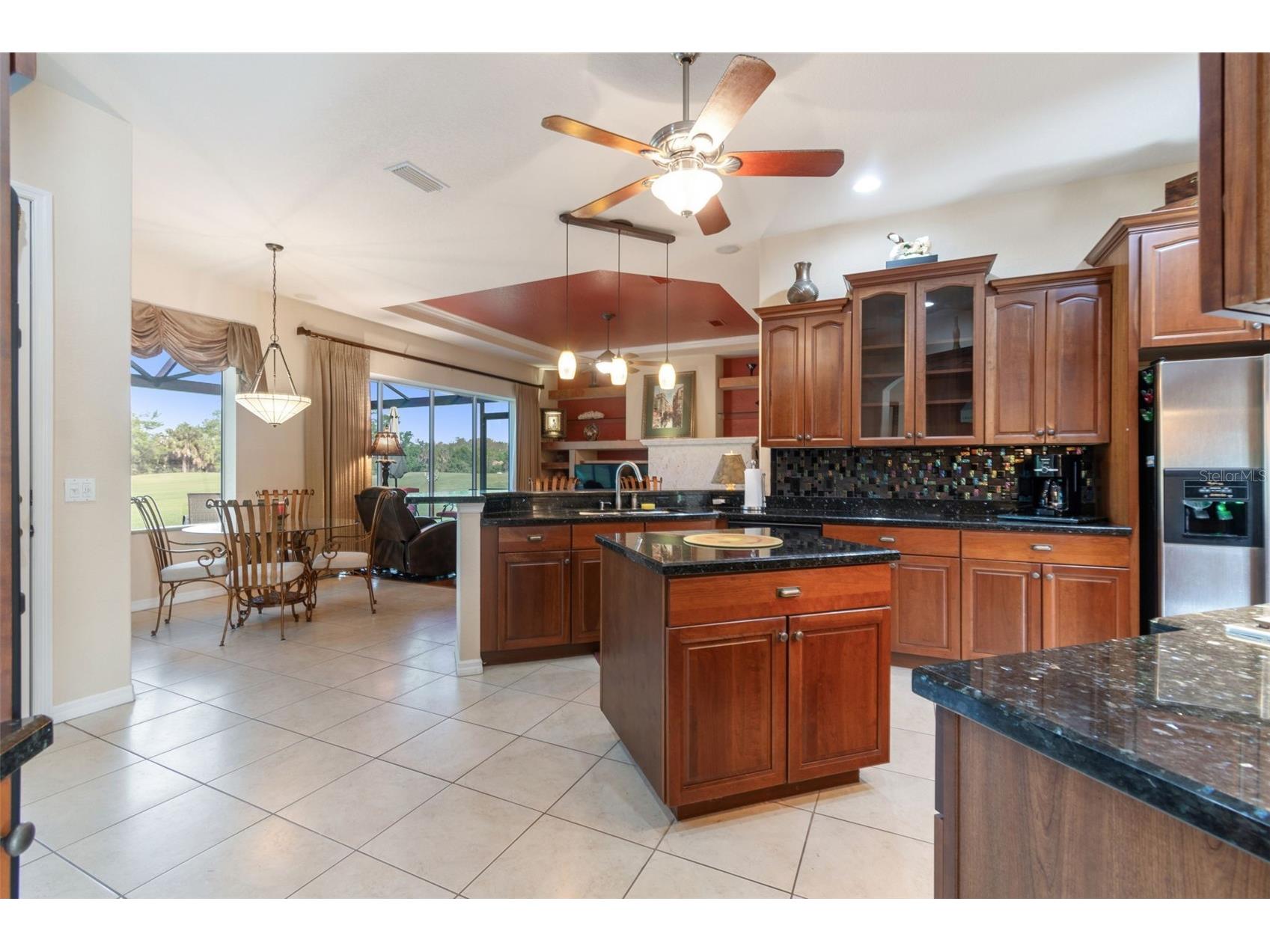 566 Planters Manor Way Bradenton FL 34212 A4686834 image16
