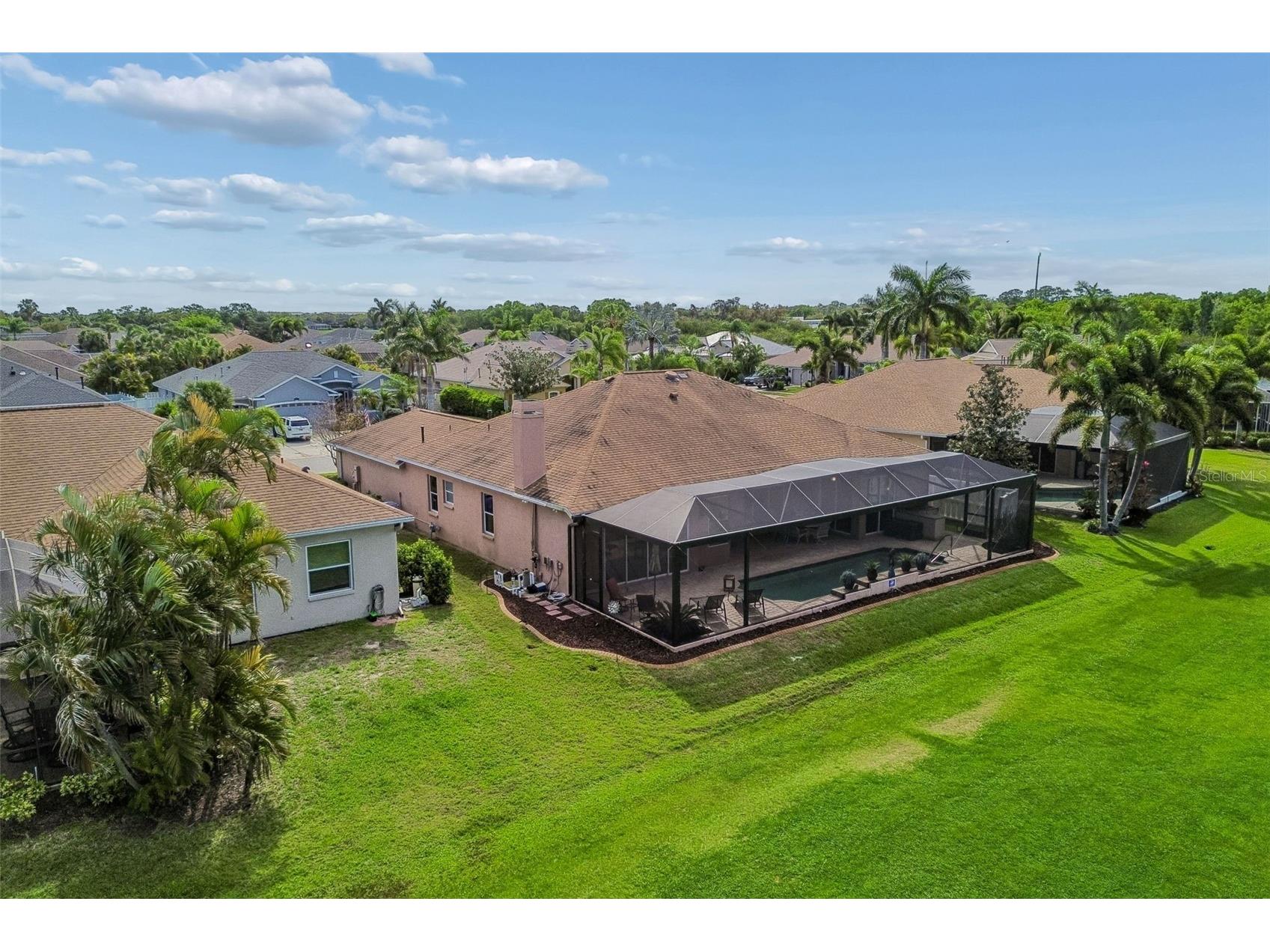 566 Planters Manor Way Bradenton FL 34212 A4686834 image5