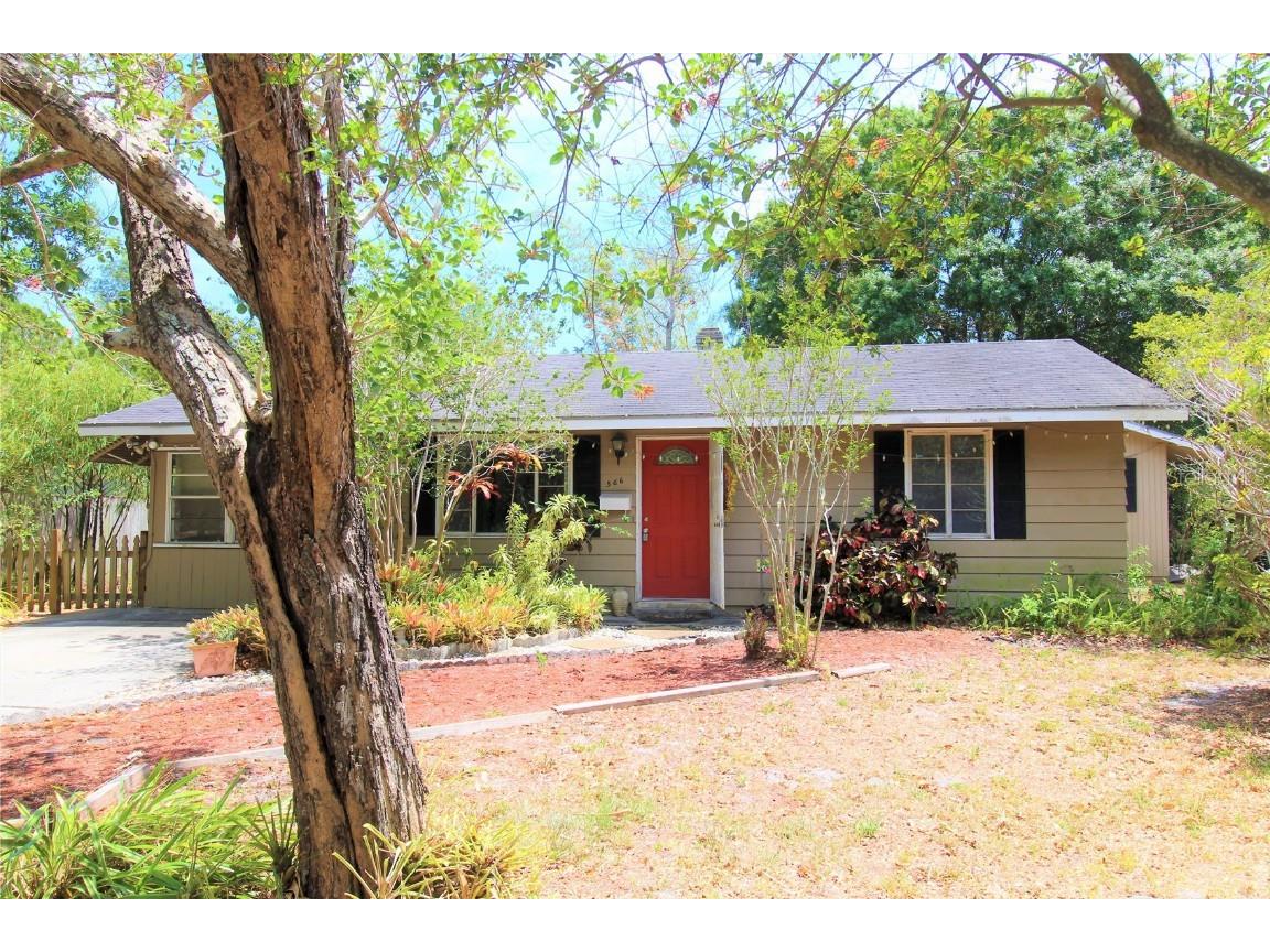 566 S Pelican Drive Sarasota FL 34237 A4594805 image1
