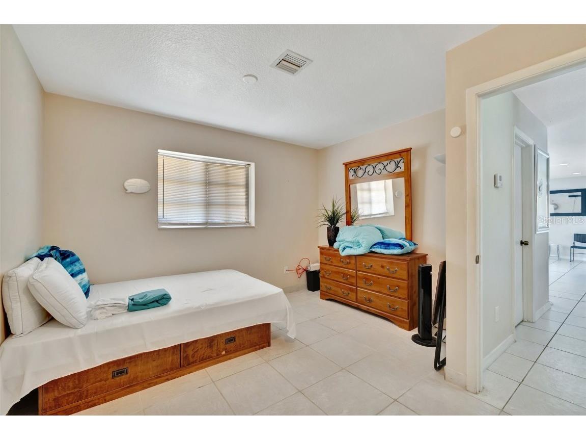 566 SE Floresta Drive Port Saint Lucie FL 34983 OM700232 image19