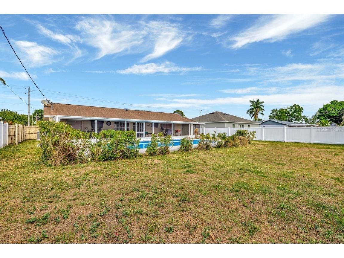 566 SE Floresta Drive Port Saint Lucie FL 34983 OM700232 image26