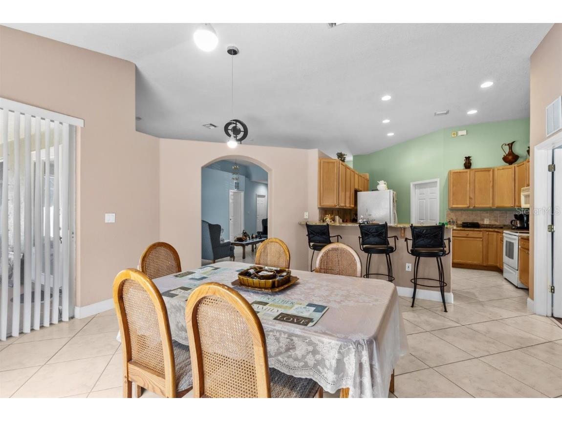 566 Sw Halifax Ave Port Saint Lucie FL 34953 O6345835 image11