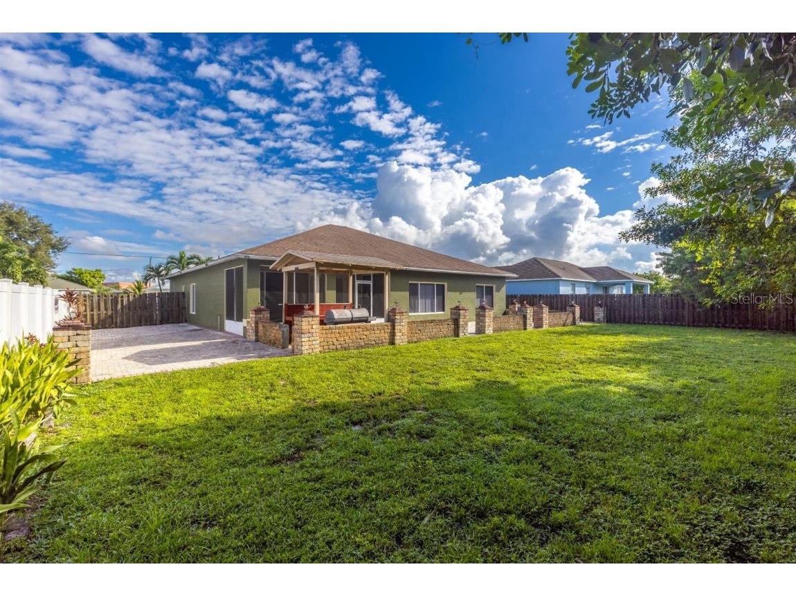 566 Sw Halifax Ave Port Saint Lucie FL 34953 O6345835 image34