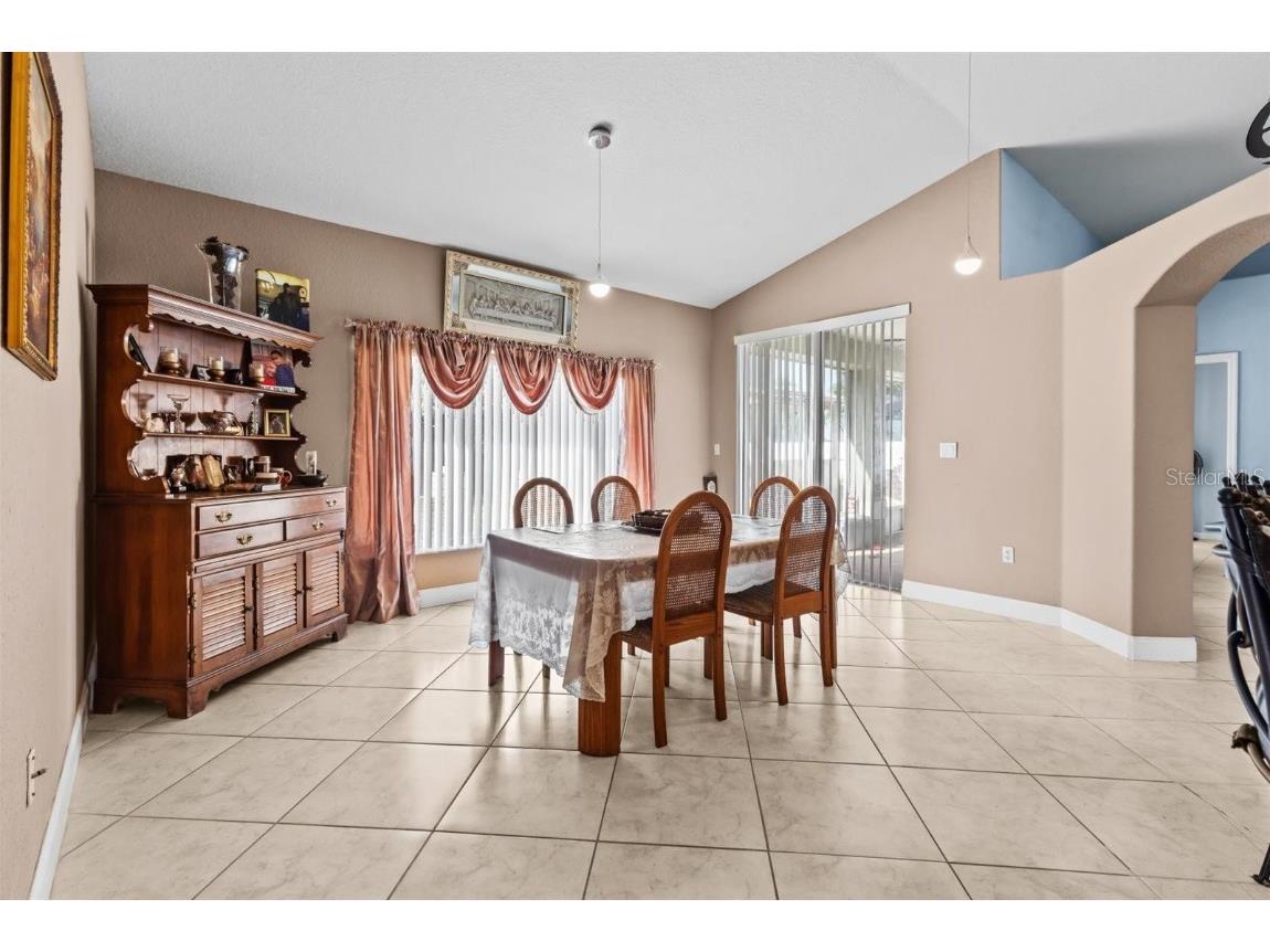 566 Sw Halifax Ave Port Saint Lucie FL 34953 O6345835 image5