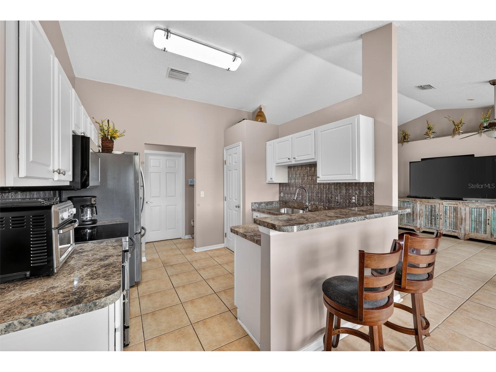 566 SW Sea Holly Terrace Port Saint Lucie FL 34984 O6390658 image12
