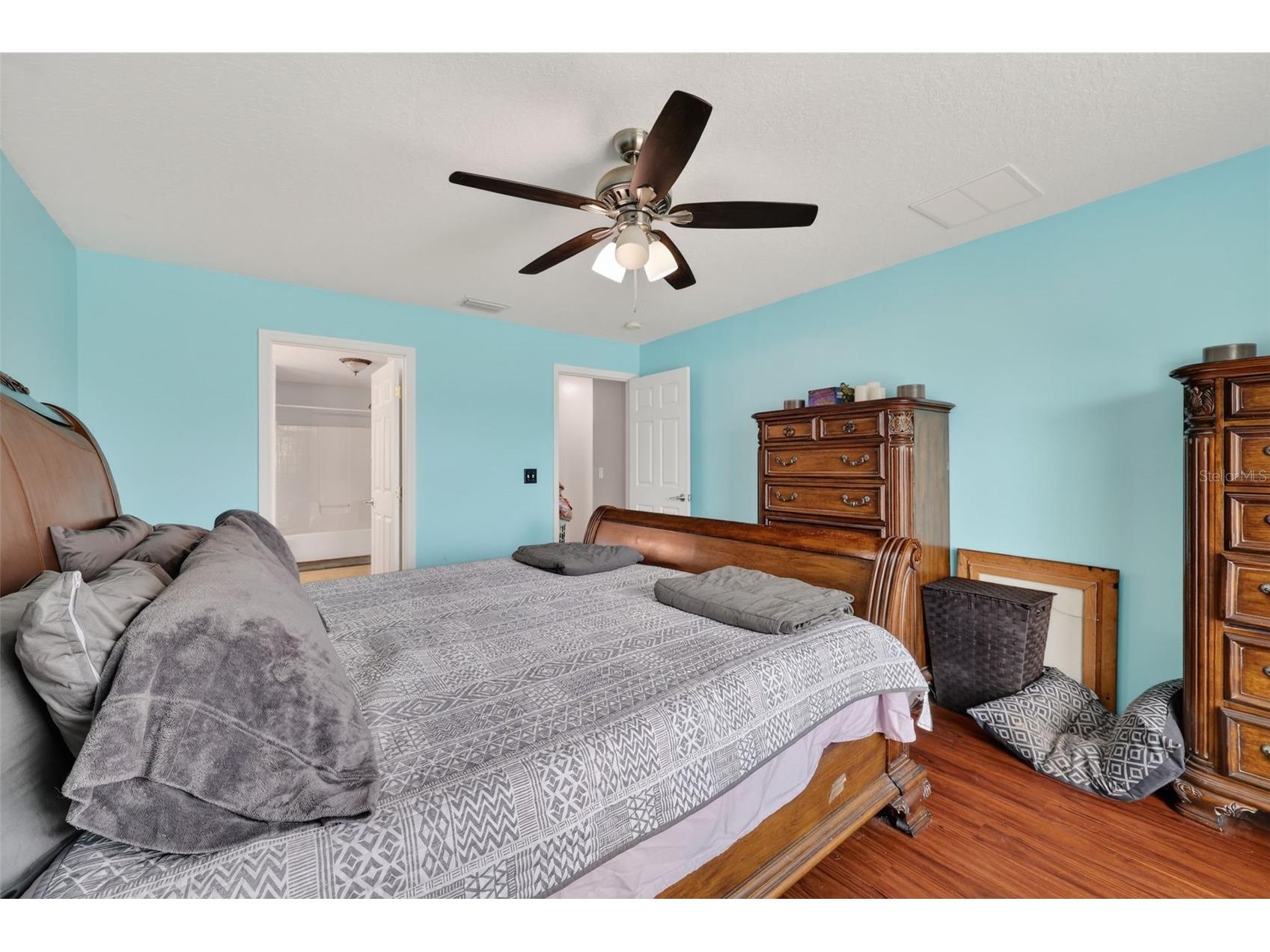 566 SW Sea Holly Terrace Port Saint Lucie FL 34984 O6390658 image24