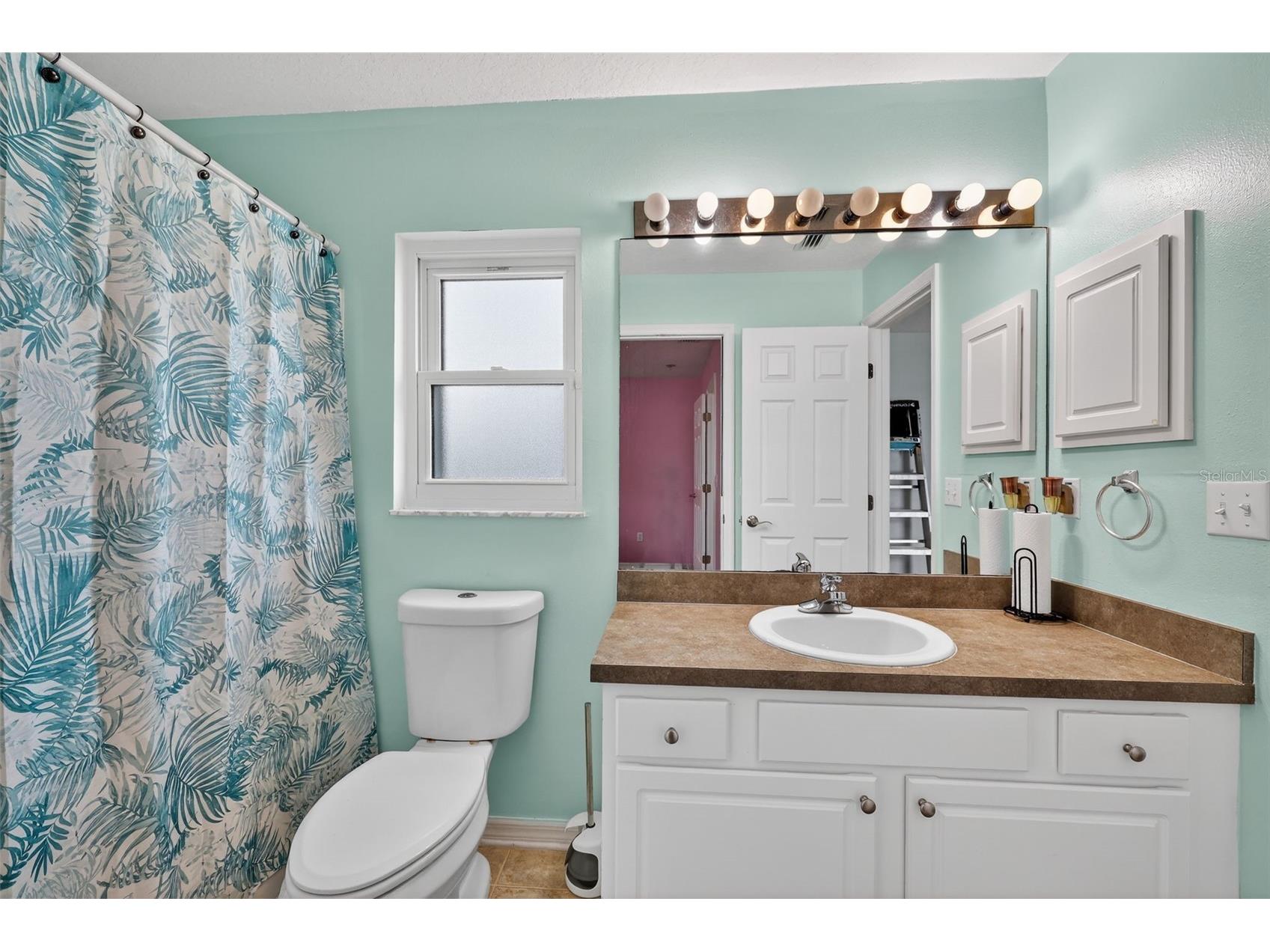 566 SW Sea Holly Terrace Port Saint Lucie FL 34984 O6390658 image32