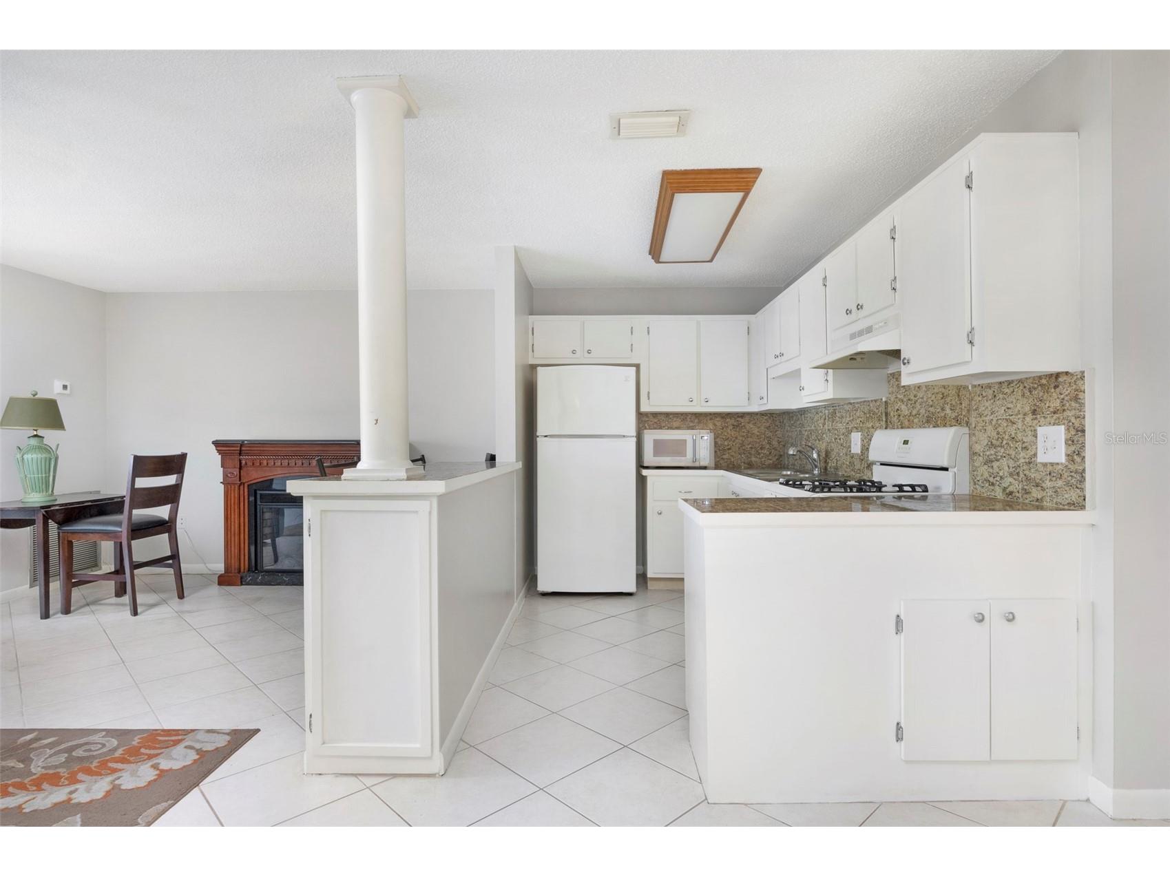 5660 80th Street N #A202 Saint Petersburg FL 33709 TB8475122 image7