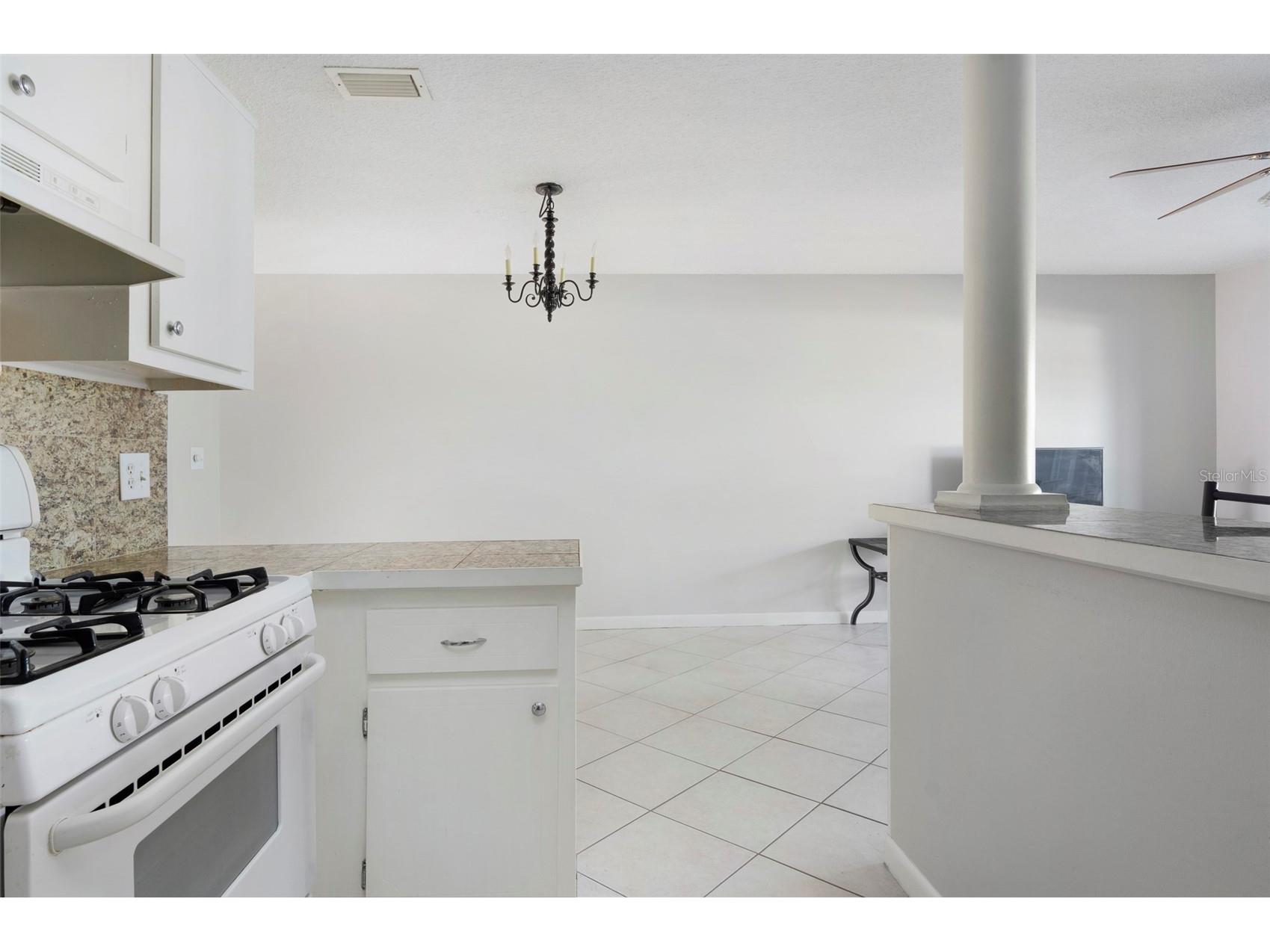 5660 80th Street N #A202 Saint Petersburg FL 33709 TB8475122 image9