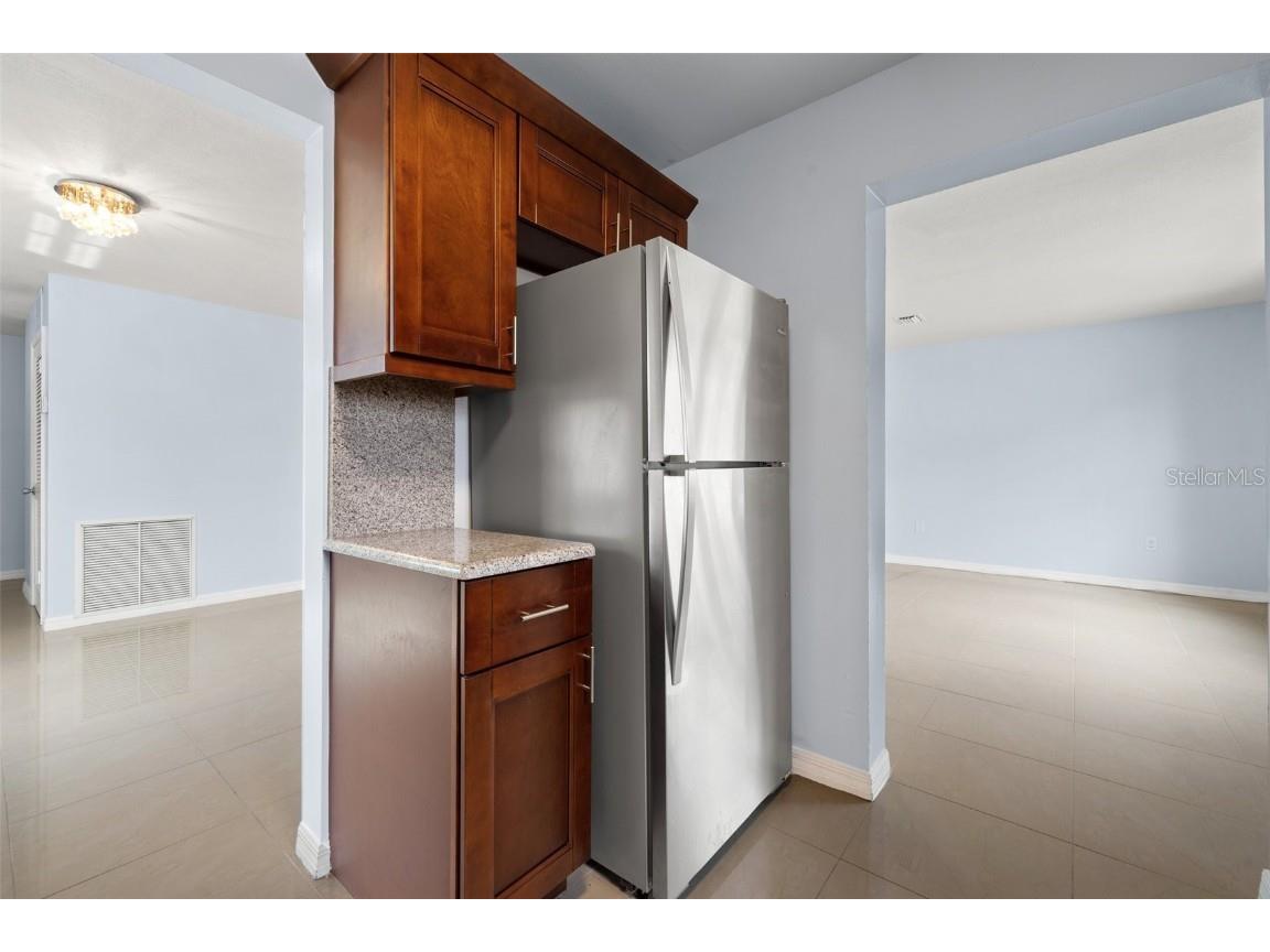 5660 80th Street N #A208 Saint Petersburg FL 33709 U8241727 image13
