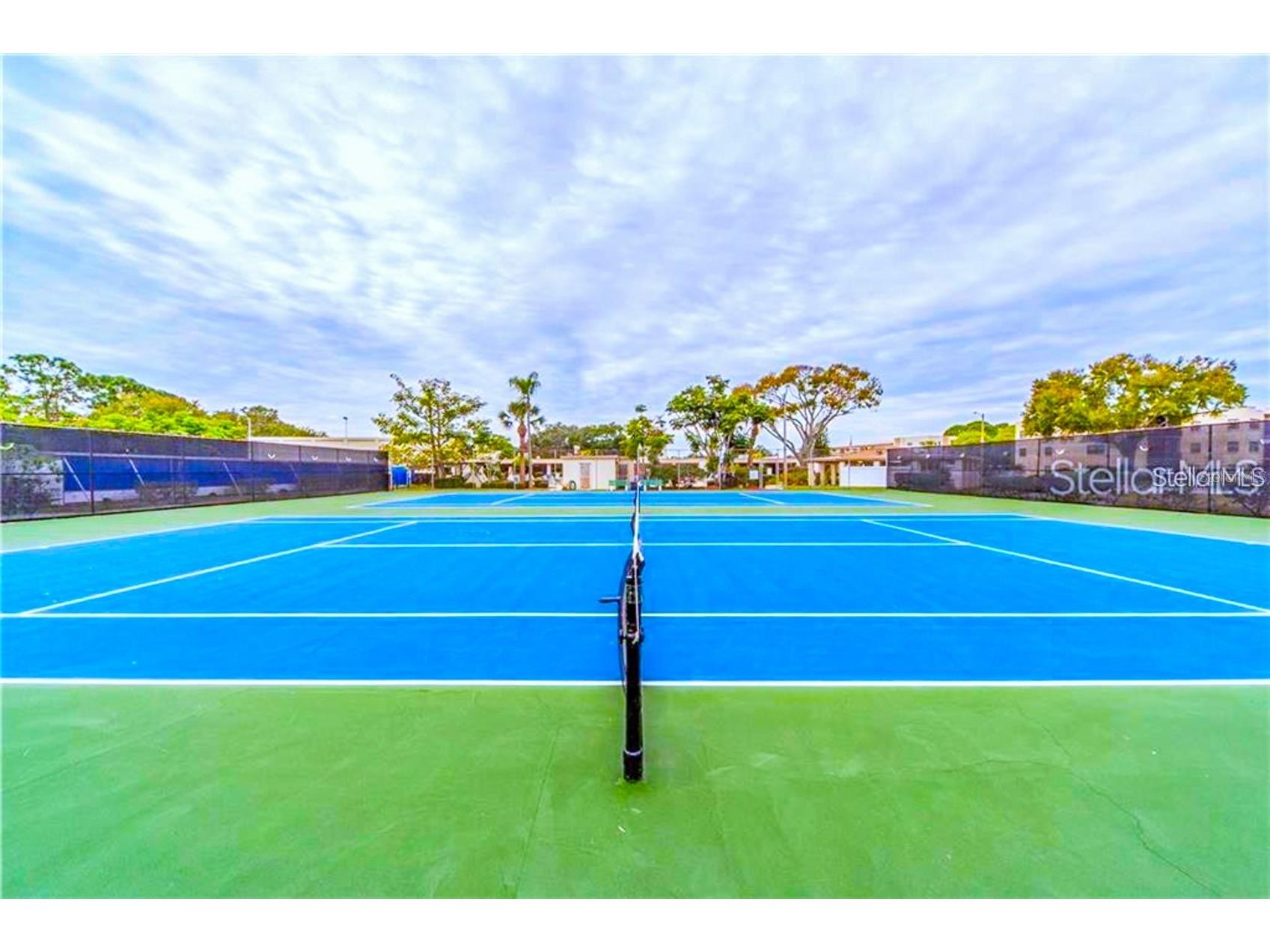 5660 80th Street N #A303 Saint Petersburg FL 33709 TB8421655 image63