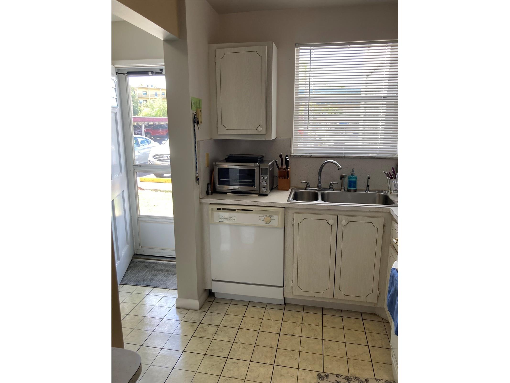 5660 80th Street N #B107 Saint Petersburg FL 33709 TB8497030 image16