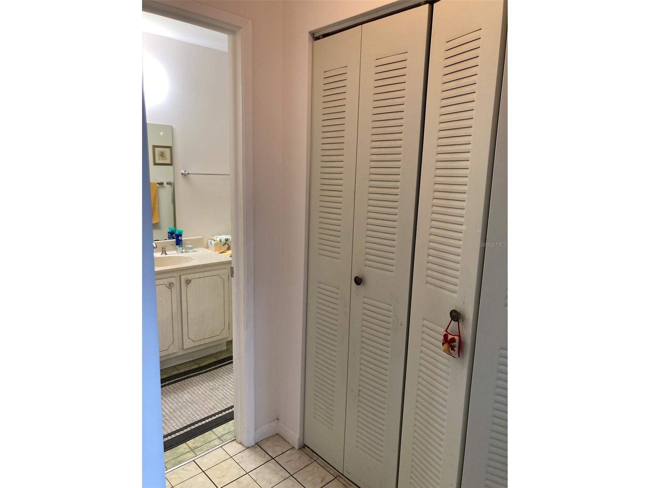 5660 80th Street N #B107 Saint Petersburg FL 33709 TB8497030 image24