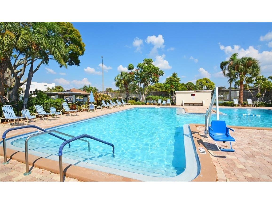 5660 80th Street N #B107 Saint Petersburg FL 33709 TB8497030 image35