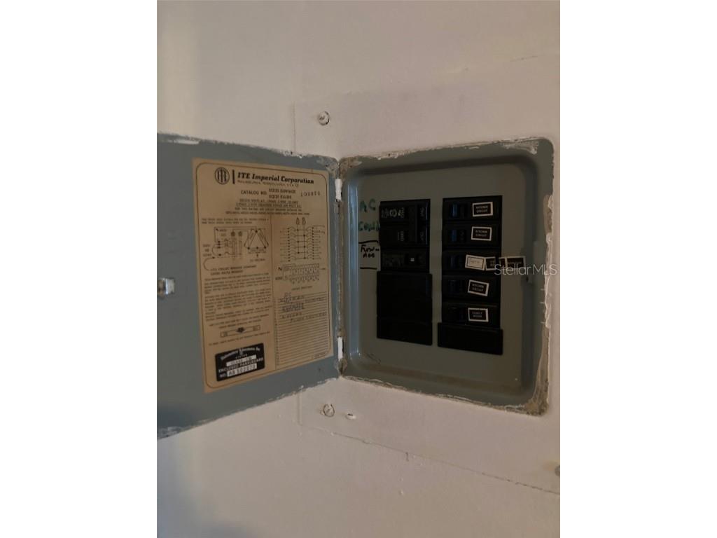 5660 80th Street N #C101 Saint Petersburg FL 33709 TB8451939 image29