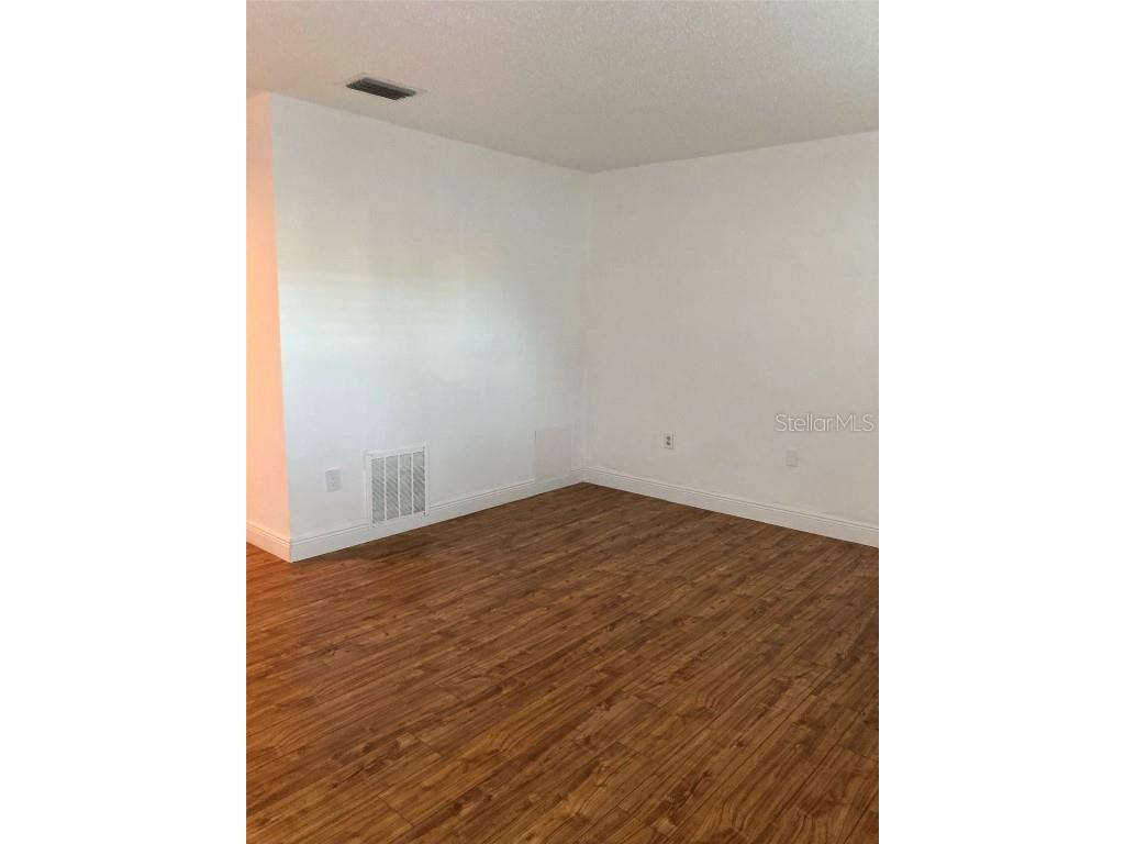 5660 80th Street N #C101 Saint Petersburg FL 33709 TB8451939 image3