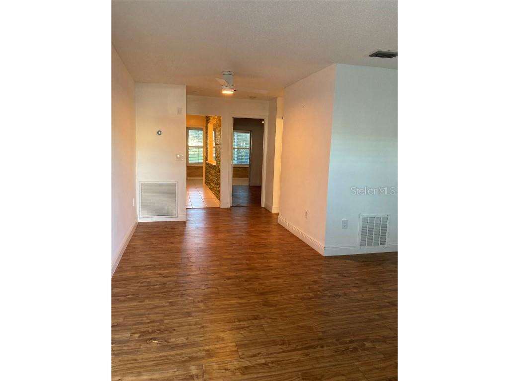 5660 80th Street N #C101 Saint Petersburg FL 33709 TB8451939 image4