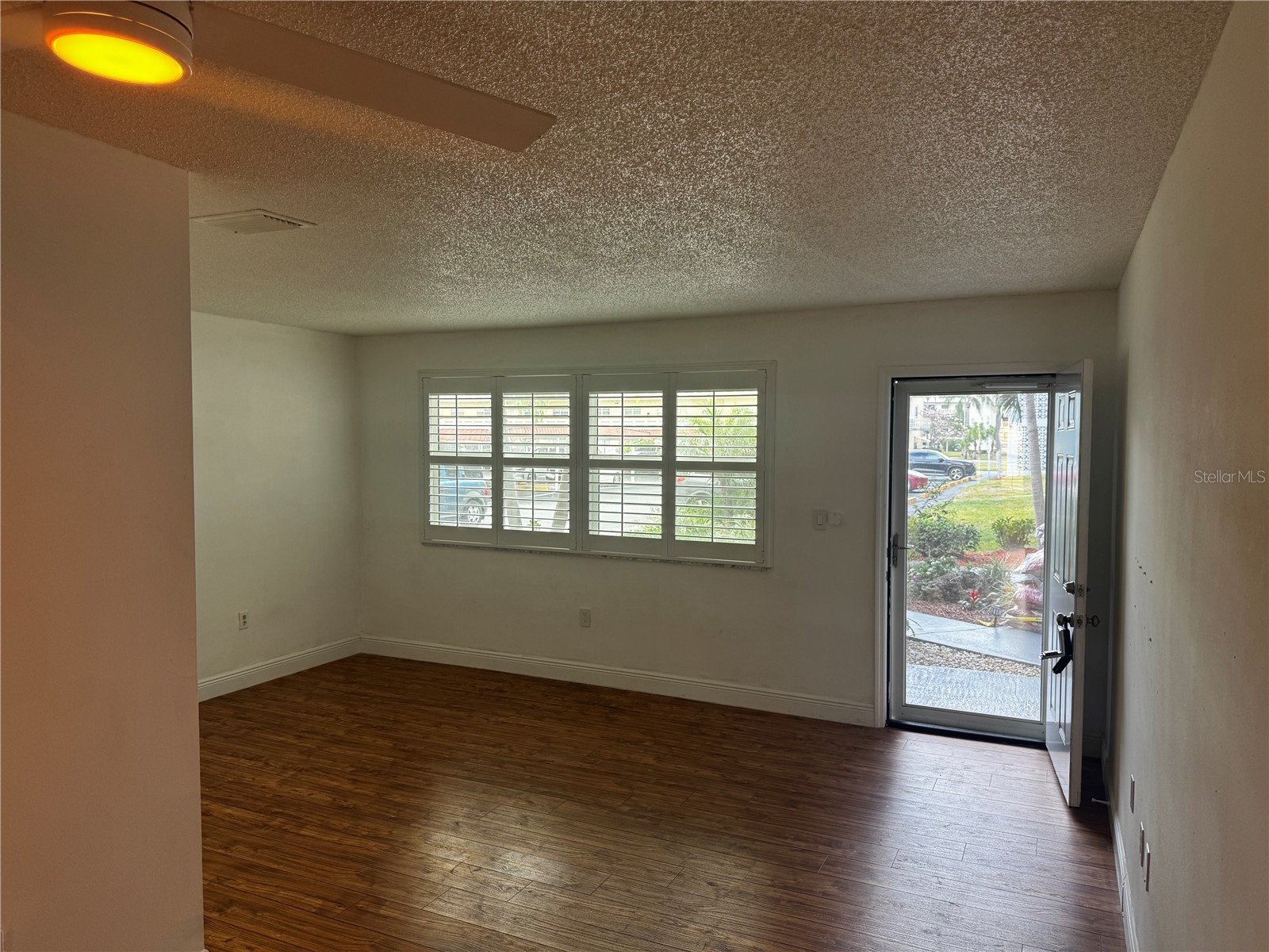 5660 80th Street N #C101 Saint Petersburg FL 33709 TB8506726 image2