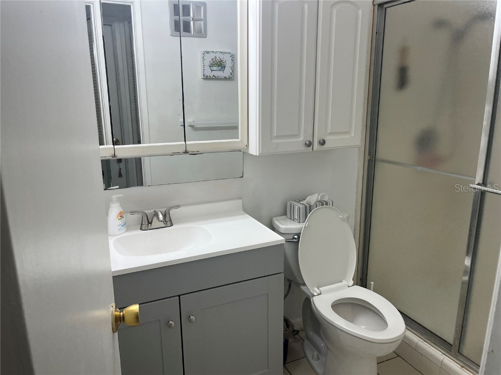 5660 80th Street N #D101 Saint Petersburg FL 33709 A4672371 image5