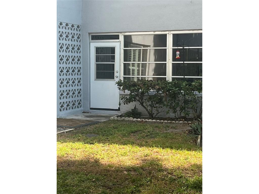 5660 80th Street N #D101 Saint Petersburg FL 33709 A4672371 image8