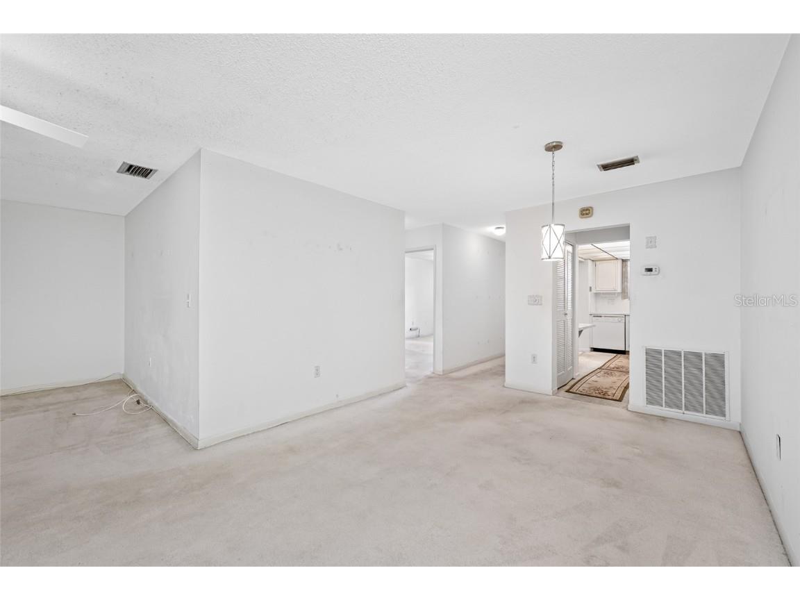 5660 80th Street N #D207 Saint Petersburg FL 33709 TB8370630 image16