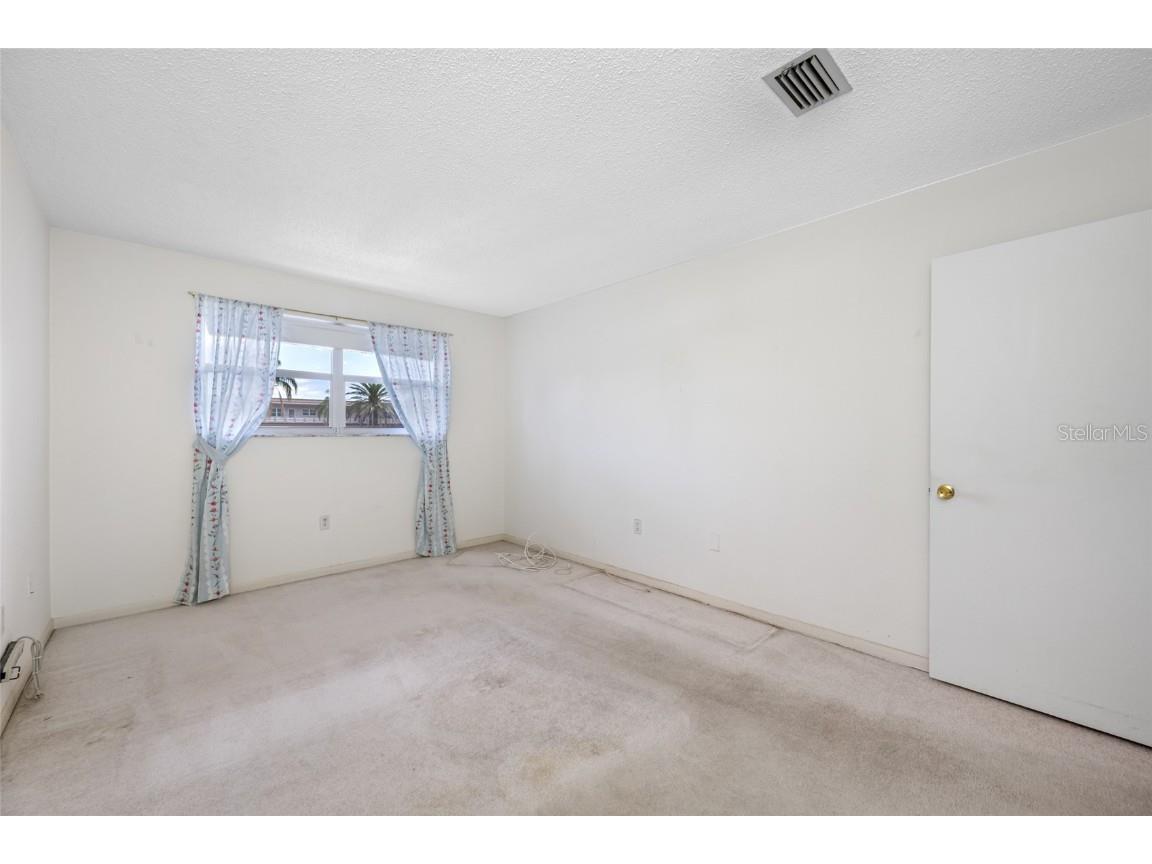 5660 80th Street N #D207 Saint Petersburg FL 33709 TB8370630 image28