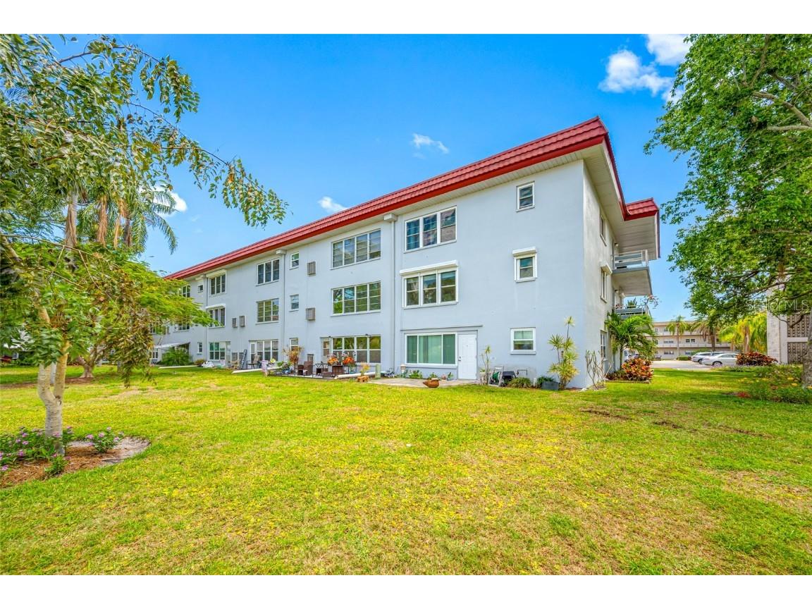 5660 80th Street N #D207 Saint Petersburg FL 33709 TB8370630 image39