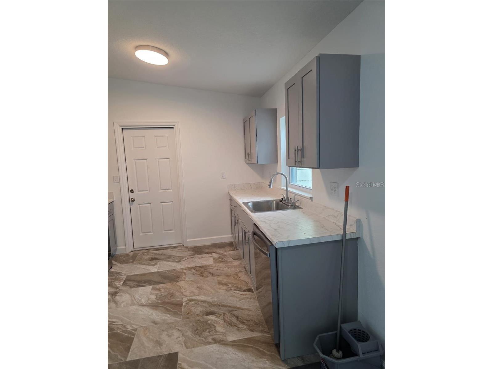 5660 Pecos Street Orlando FL 32807 O6391698 image10