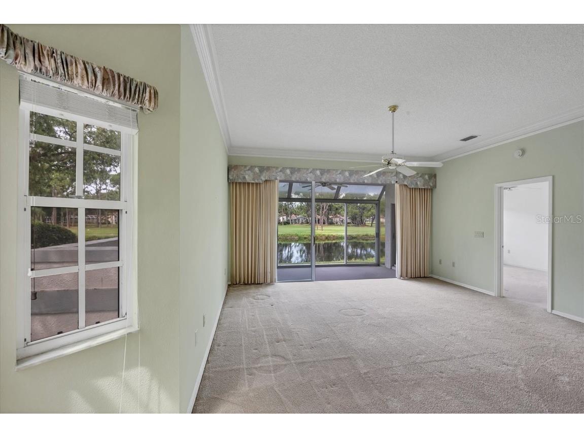 5662 Long Common Circle #8 Sarasota FL 34235 A4658008 image13