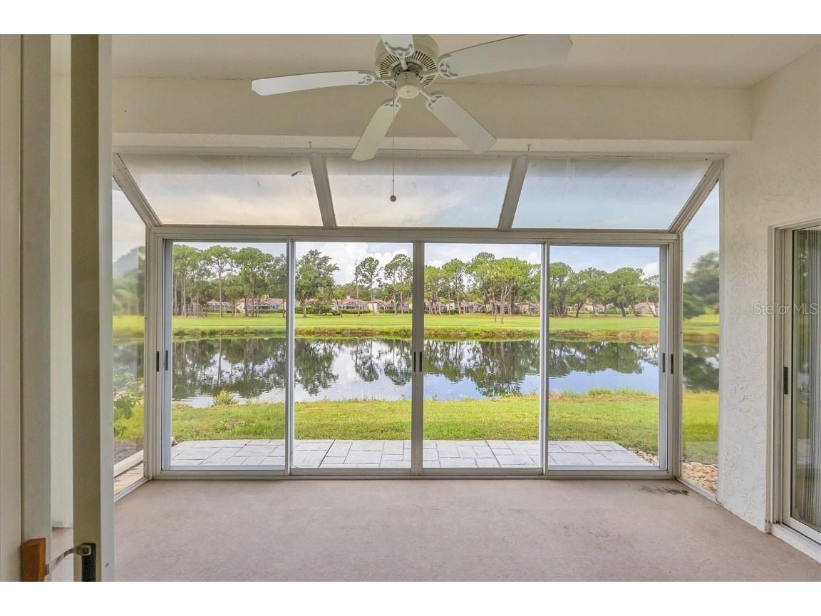 5662 Long Common Circle #8 Sarasota FL 34235 A4658008 image35