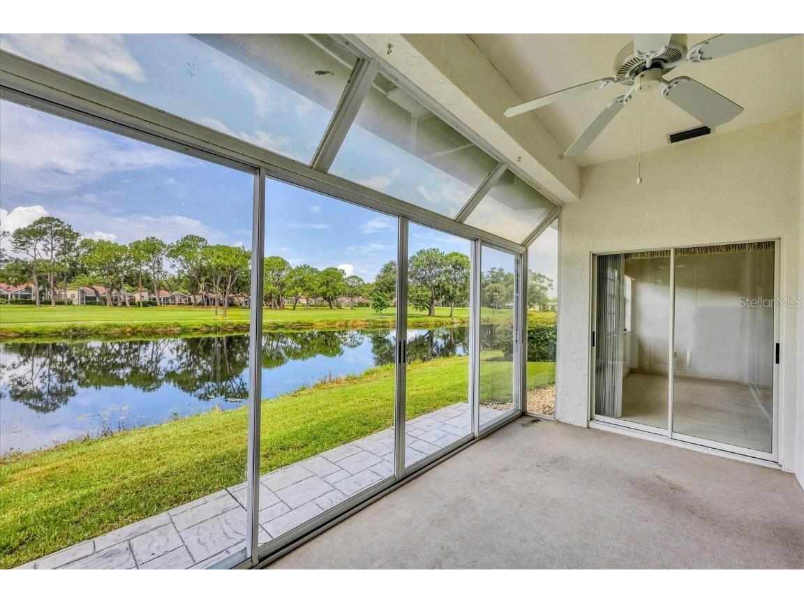 5662 Long Common Circle #8 Sarasota FL 34235 A4658008 image38
