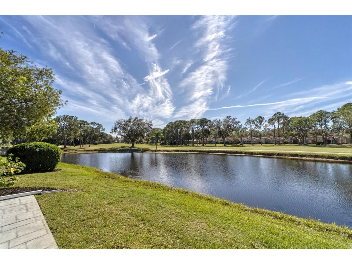 5662 Long Common Circle #8 Sarasota FL 34235 A4658008 image43