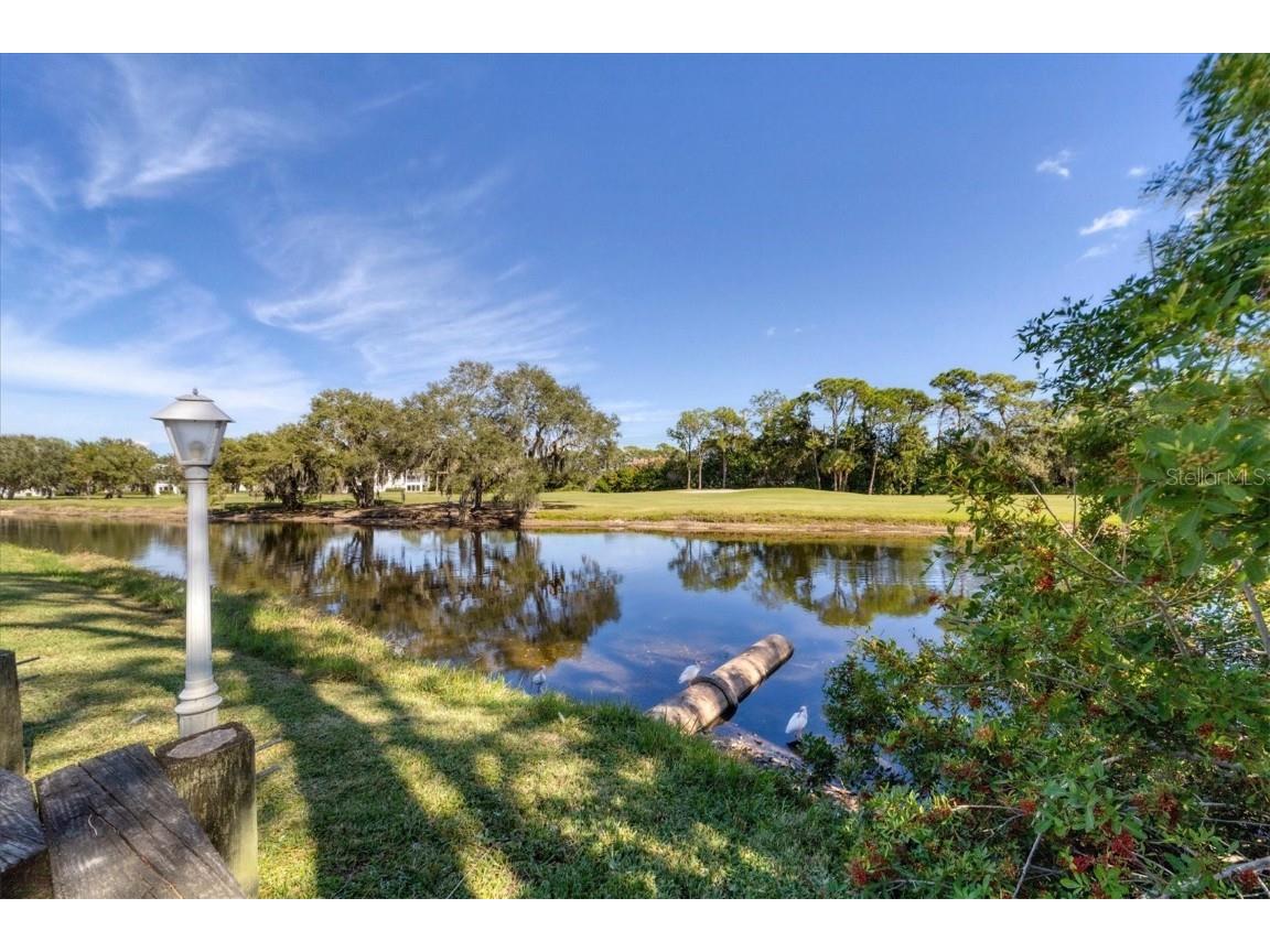 5662 Long Common Circle #8 Sarasota FL 34235 A4658008 image44