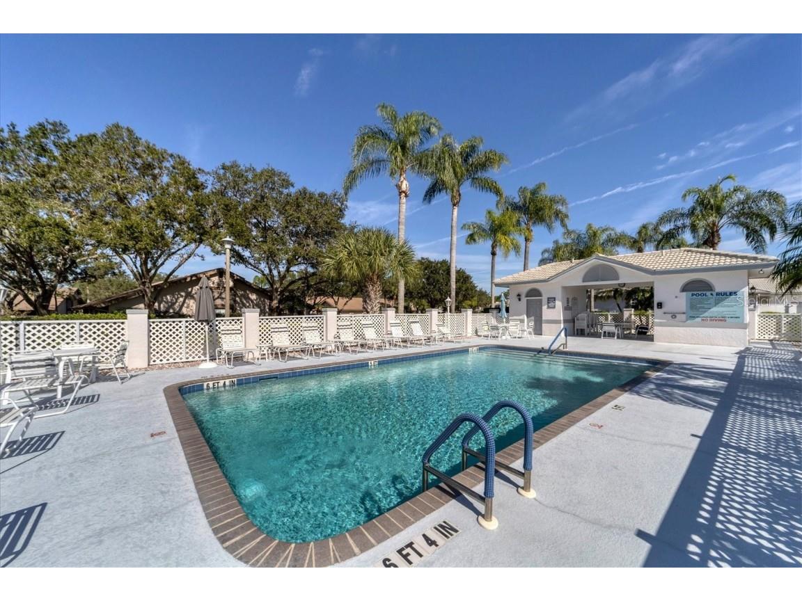 5662 Long Common Circle #8 Sarasota FL 34235 A4658008 image54