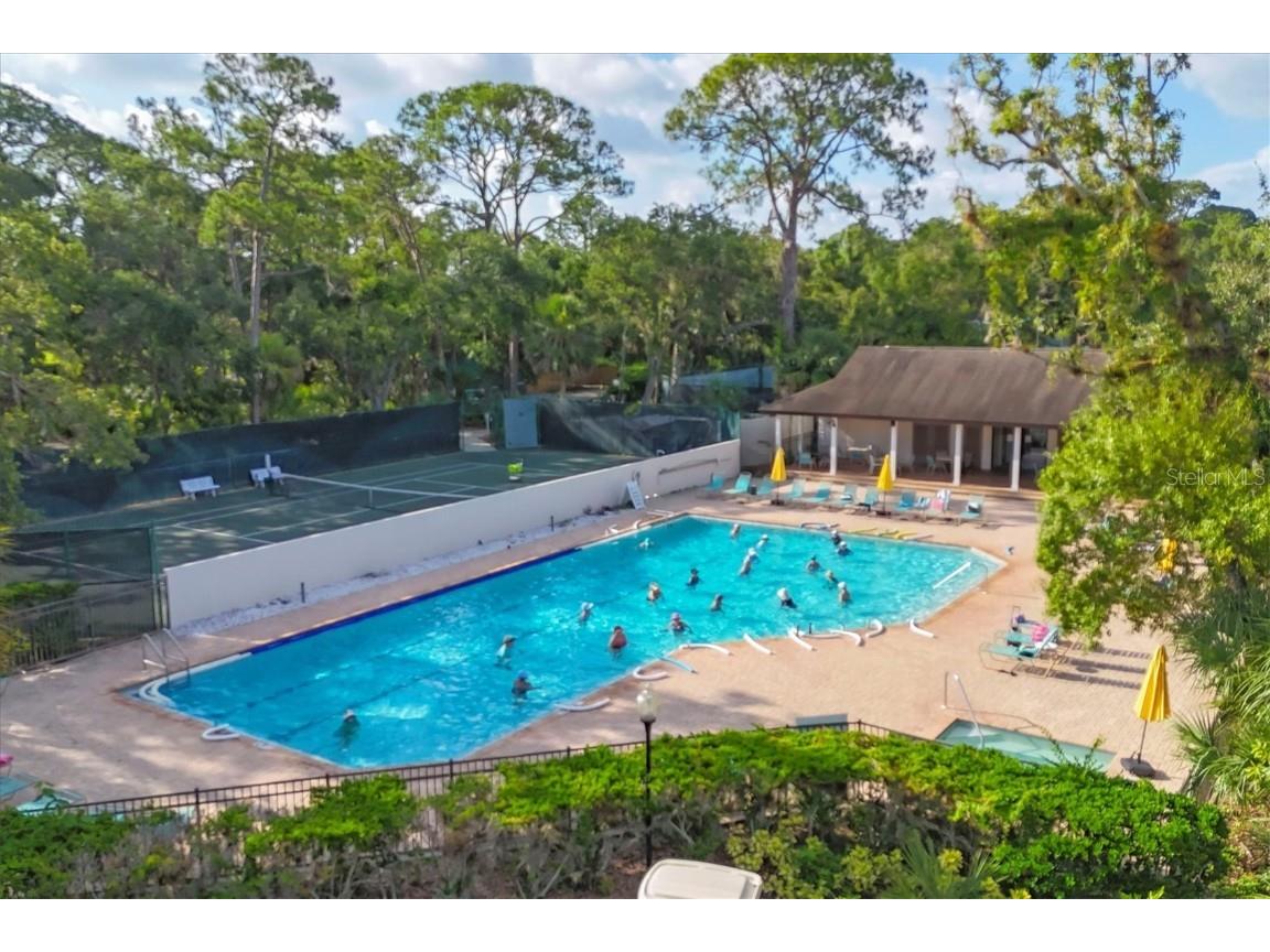 5662 Long Common Circle #8 Sarasota FL 34235 A4658008 image72