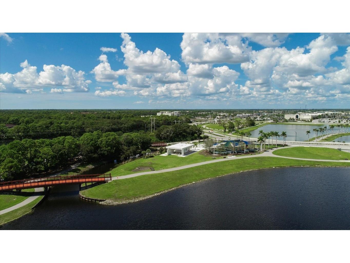 5662 Long Common Circle #8 Sarasota FL 34235 A4658008 image89