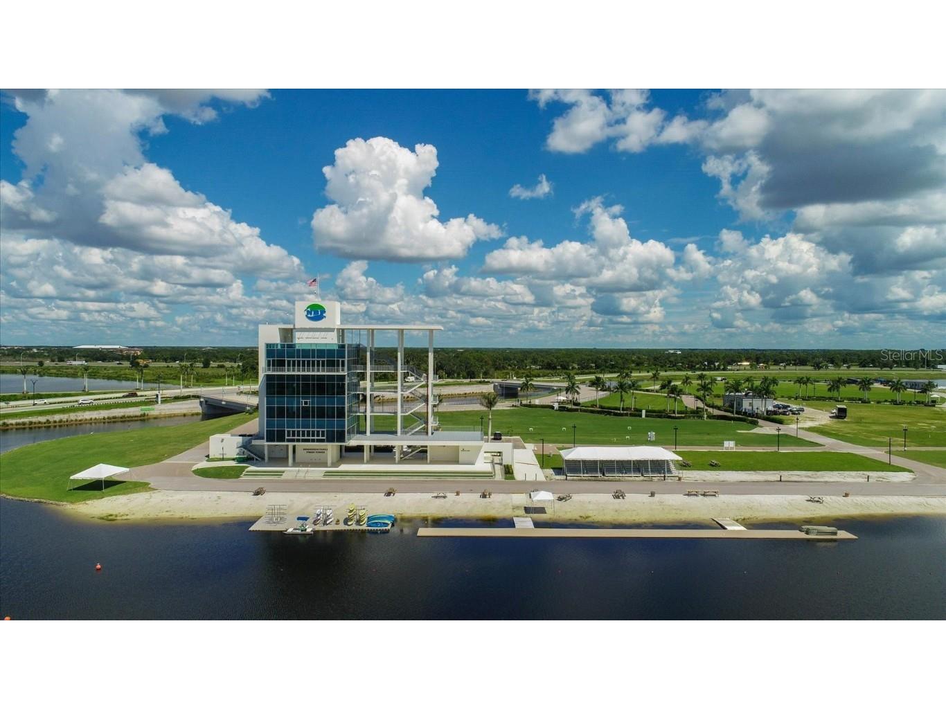 5662 Long Common Circle #8 Sarasota FL 34235 A4658008 image91