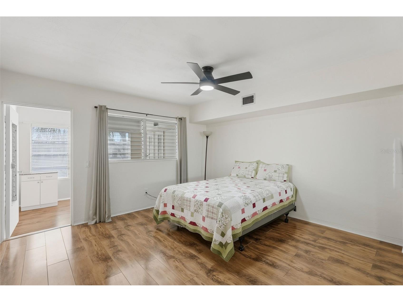 5664 40th Terrace N #430 Kenneth City FL 33709 TB8471288 image12