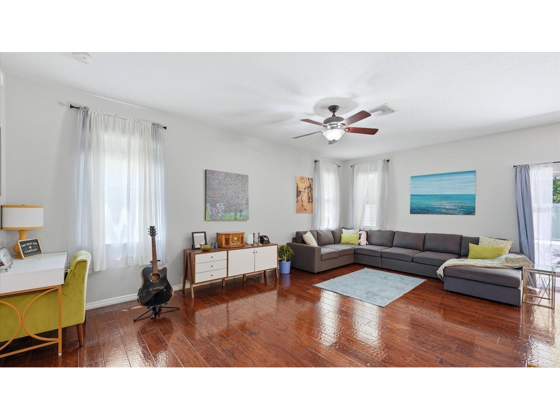5666 Aaron Court Sarasota FL 34232 A4693628 image10