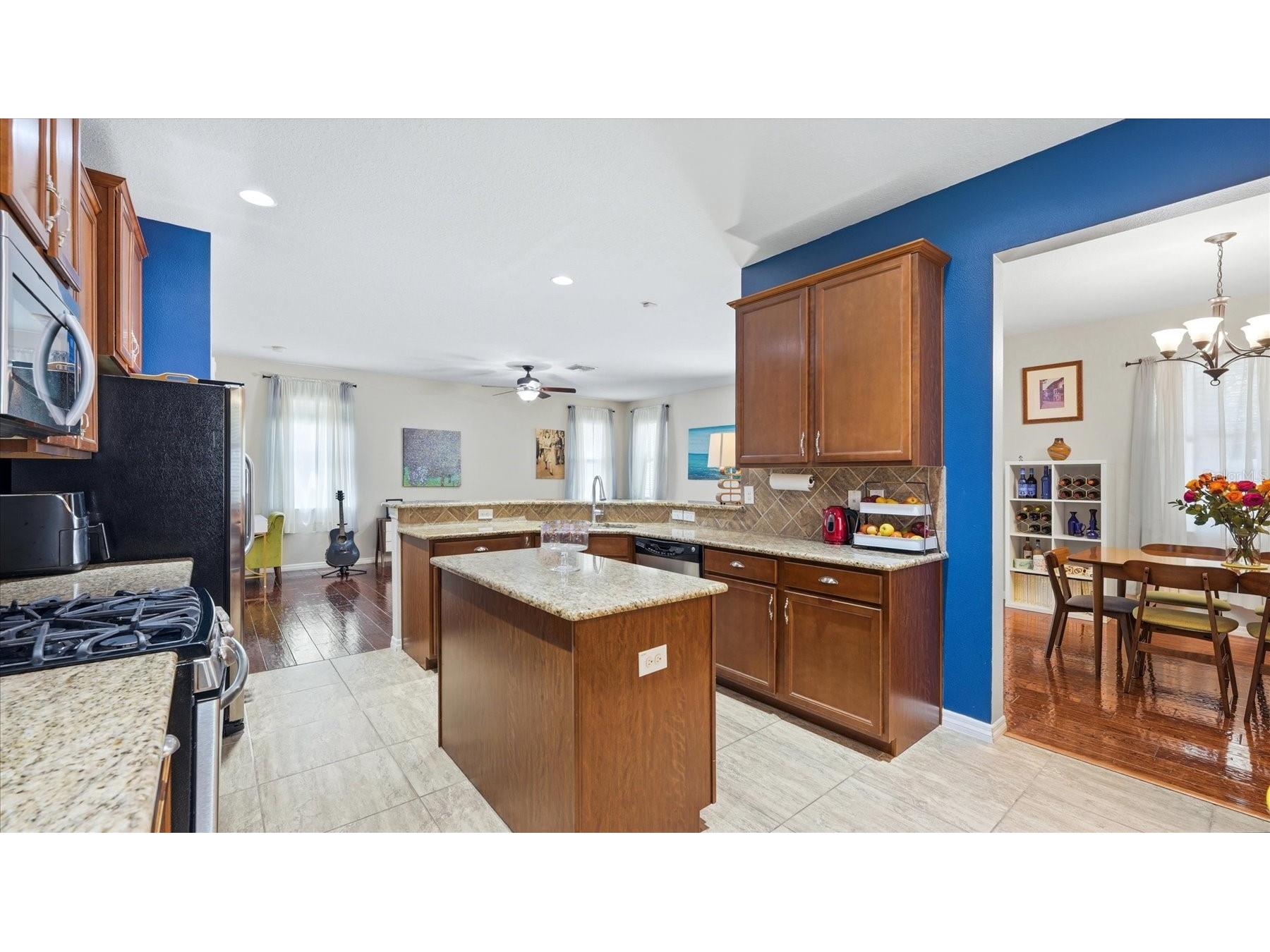 5666 Aaron Court Sarasota FL 34232 A4693628 image17