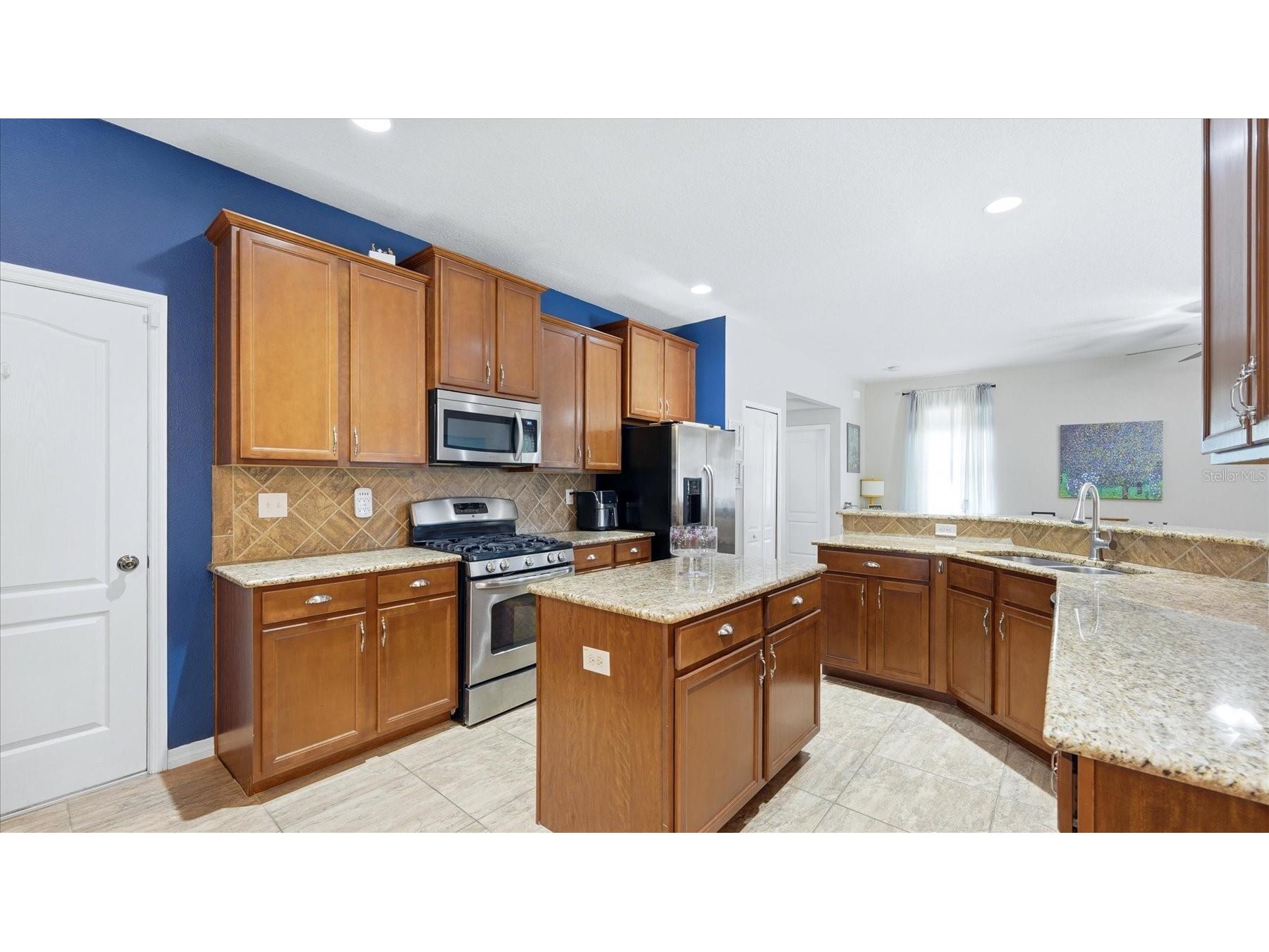 5666 Aaron Court Sarasota FL 34232 A4693628 image5