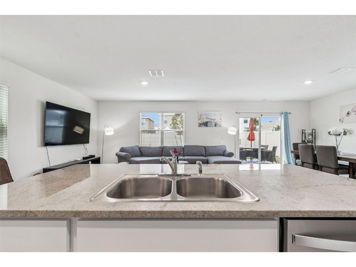 5667 Chorleywood Lane Wesley Chapel FL 33545 TB8451489 image8